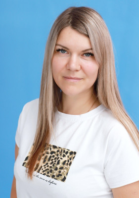 Воспитатель Старикова Юлия Вячеславовна Воспитатель Старикова Юлия Вячеславовна